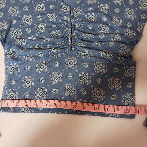 Free People, Medium Blue Top, Boho Chic, Retro Styled, Deep V Neck, Long Sleeve - Picture 13 of 16